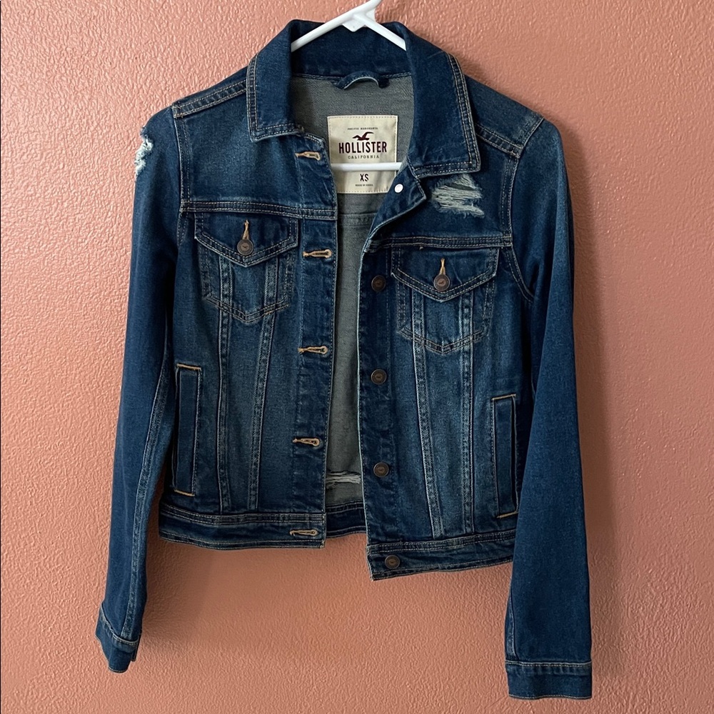 Hollister Women's Dark Blue Jean Jacket